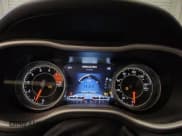 ✅ 2018 Jeep Cherokee Overland • VIN: 1C4PJMJX1JD593957 • Lot: 80904555. Listed on Copart with 62,075 mi. Free auction sales archive from the USA and detailed vehicle history report at DreamBid. Image 9.