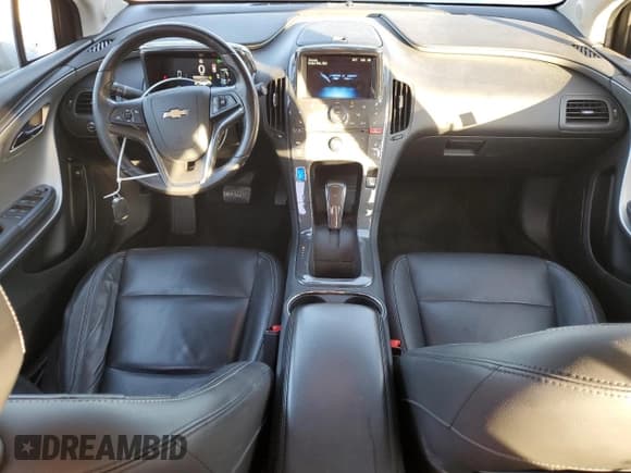 ✅ 2013 Chevrolet Volt • VIN: 1G1RB6E43DU148151 • Lot: 77119894. Wystawiony na Copart z przebiegiem 135 134 mil. Bezpłatny archiwum sprzedaży aukcyjnych z USA i szczegółowy raport historii pojazdu na DreamBid. Zdjęcie 8.