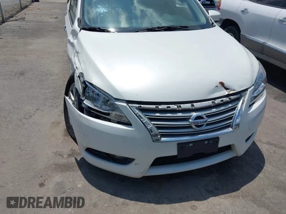 ✅ 2013 Nissan Sentra SR • VIN: 3N1AB7AP8DL645672 • Lot: 42999915. Wystawiony na IAAI z przebiegiem 218 382 mil. Bezpłatny archiwum sprzedaży aukcyjnych z USA i szczegółowy raport historii pojazdu na DreamBid. Zdjęcie 6.