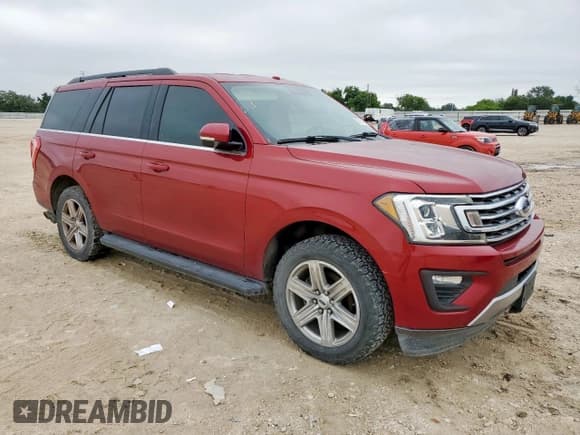 ✅ 2018 Ford Expedition XLT • VIN: 1FMJU1HTXJEA44472 • Lot: 60818485. Listed on Copart with 136,326 mi. Free auction sales archive from the USA and detailed vehicle history report at DreamBid. Image 4.