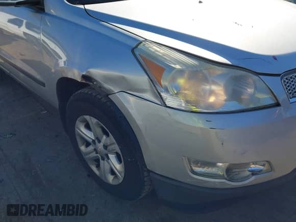 2011 Chevrolet Traverse LS с VIN 1GNKREED3BJ265183, выставлен на аукционе IAAI как лот 43539397 с пробегом Не указан миль и . История ставок и продаж доступна на DreamBid. Изображение 6.