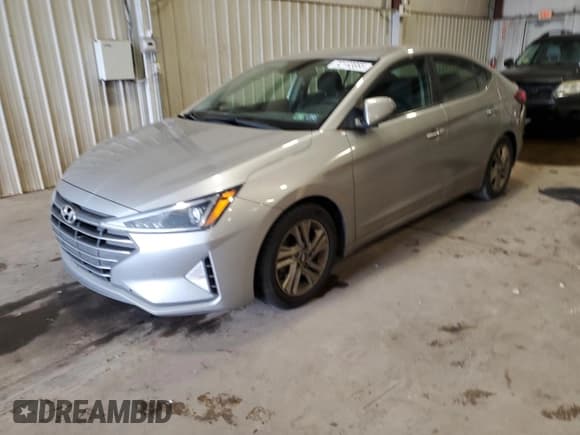 ✅ 2020 Hyundai Elantra SEL • VIN: 5NPD84LFXLH572735 • Lot: 92163085. Listed on Copart with 223,617 mi. Free auction sales archive from the USA and detailed vehicle history report at DreamBid. Image 1.