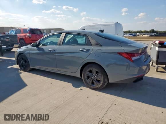 2021 Hyundai Elantra Blue с VIN KMHLM4AJ8MU006588, выставлен на аукционе Copart как лот 84274785 с пробегом 51 999 миль миль и Чистый • Clean title. История ставок и продаж доступна на DreamBid. Изображение 2.