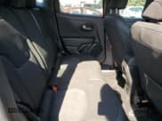 ✅ 2019 Jeep Renegade Trailhawk • VIN: ZACNJBC19KPK71832 • Lot: 81636315. Wystawiony na Copart z przebiegiem 39 815 mil. Bezpłatny archiwum sprzedaży aukcyjnych z USA i szczegółowy raport historii pojazdu na DreamBid. Zdjęcie 11.