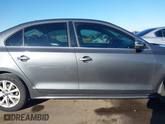 ✅ 2013 Volkswagen Jetta SE • VIN: 3VWDP7AJ8DM396627 • Лот: 43491531. Опубликован ранее на IAAI с пробегом 120 939 миль. Бесплатный доступ к архиву аукционных продаж из США и подробный отчёт об истории автомобиля на DreamBid. Изображение 13.