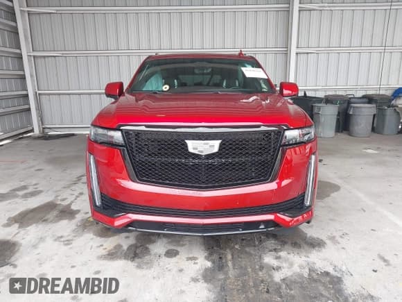 ✅ 2023 Cadillac Escalade 4WD Sport • VIN: 1GYS4FKLXPR327898 • Лот: 41420214. Опубликован ранее на IAAI с пробегом 11 960 миль. Бесплатный доступ к архиву аукционных продаж из США и подробный отчёт об истории автомобиля на DreamBid. Изображение 12.