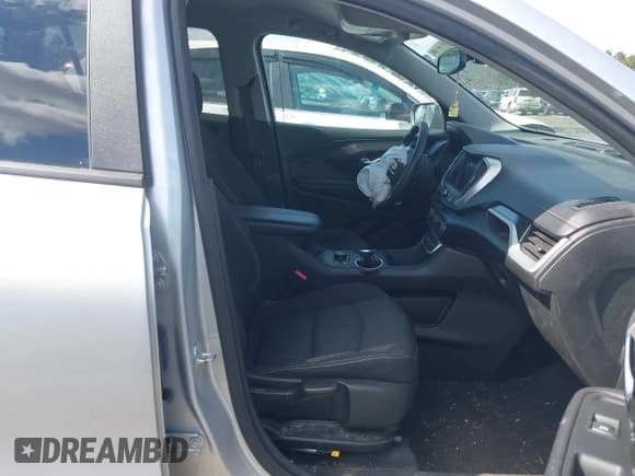 ✅ 2022 GMC Terrain SLE • VIN: 3GKALMEV2NL202036 • Lot: 41622977. Listed on IAAI with 43,313 mi. Free auction sales archive from the USA and detailed vehicle history report at DreamBid. Image 5.