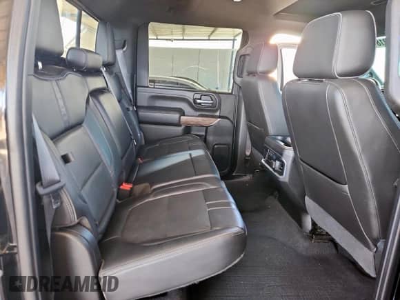 2020 Chevrolet Silverado 3500HD High Country z VIN 1GC4YVEYXLF105443, wystawiony jako Copart lot #91819785 z przebiegiem 76 561 mil mil oraz Szkoda całkowita • Salvage title. Historia ofert i sprzedaży dostępna na DreamBid. Obrazek 10.