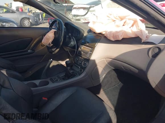 ✅ 2001 Toyota Celica GTS • VIN: JTDDY38T310044005 • Lot: 41348073. Listed on IAAI with 172,621 mi. Free auction sales archive from the USA and detailed vehicle history report at DreamBid. Image 5.