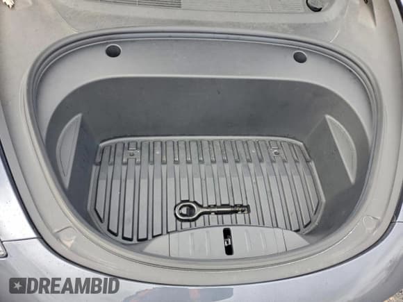 ✅ 2022 Tesla Model 3 • VIN: 5YJ3E1EA6NF370979 • Lot: 95094835. Listed on Copart with 112,176 mi. Free auction sales archive from the USA and detailed vehicle history report at DreamBid. Image 12.