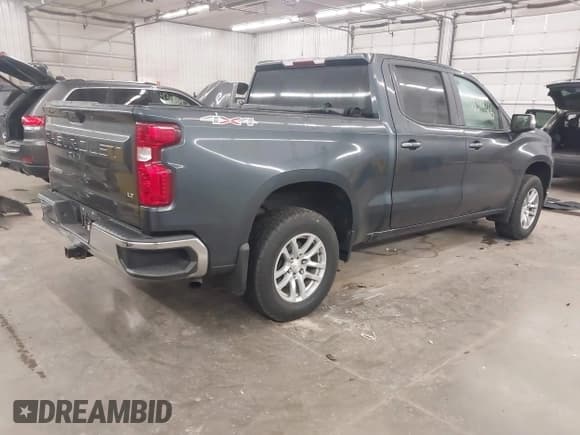 ✅ 2019 Chevrolet Silverado 1500 LT • VIN: 1GCPYDEK5KZ313049 • Lot: 43331946. Wystawiony na IAAI z przebiegiem 117 547 mil. Bezpłatny archiwum sprzedaży aukcyjnych z USA i szczegółowy raport historii pojazdu na DreamBid. Zdjęcie 4.