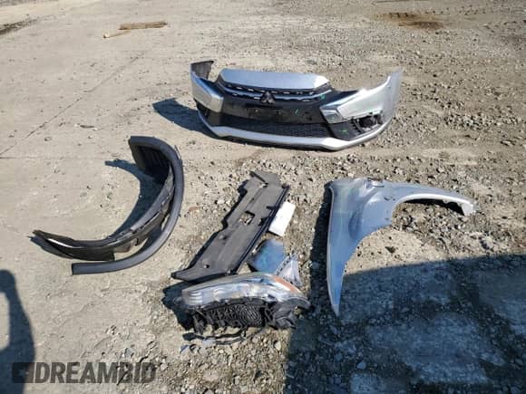 2019 Mitsubishi Outlander ES с VIN JA4AR3AU5KU028198, выставлен на аукционе Copart как лот 71694985 с пробегом 59 165 миль миль и Списание • Salvage title. История ставок и продаж доступна на DreamBid. Изображение 13.