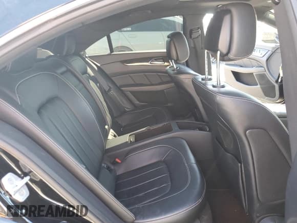 ✅ 2015 Mercedes-Benz CLS 550 • VIN: WDDLJ9BB2FA141786 • Лот: 82401915. Опубликован ранее на Copart с пробегом 119 617 миль. Бесплатный доступ к архиву аукционных продаж из США и подробный отчёт об истории автомобиля на DreamBid. Изображение 10.