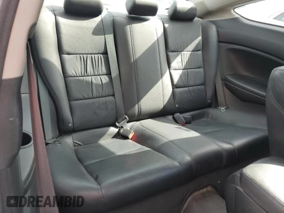 ✅ 2012 Honda Accord EX-L • VIN: 1HGCS1B85CA003976 • Lot: 60755315. Listed on Copart with 113,825 mi. Free auction sales archive from the USA and detailed vehicle history report at DreamBid. Image 10.