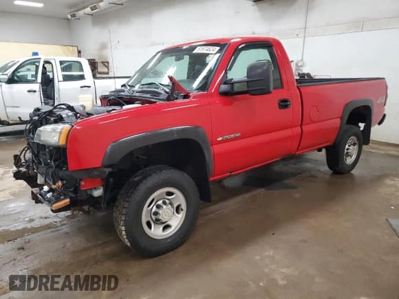 ✅ 2007 Chevrolet Silverado 2500HD Work Truck • VIN: 1GCHK24U67E121604 • Lot: 81974624. Wystawiony na Copart z przebiegiem 94 664 mil. Bezpłatny archiwum sprzedaży aukcyjnych z USA i szczegółowy raport historii pojazdu na DreamBid. Zdjęcie 1.