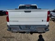 ✅ 2019 Chevrolet Silverado 1500 LTZ • VIN: 1GCUYGEL4KZ109744 • Lot: 95126325. Wystawiony na Copart z przebiegiem 171 993 mil. Bezpłatny archiwum sprzedaży aukcyjnych z USA i szczegółowy raport historii pojazdu na DreamBid. Zdjęcie 6.