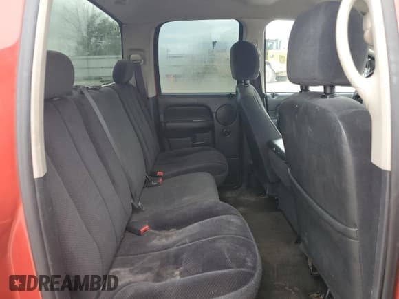 ✅ 2004 Dodge 2500 ST • VIN: 3D7KA28D54G177854 • Lot: 60425325. Wystawiony na Copart z przebiegiem 343 516 mil. Bezpłatny archiwum sprzedaży aukcyjnych z USA i szczegółowy raport historii pojazdu na DreamBid. Zdjęcie 10.