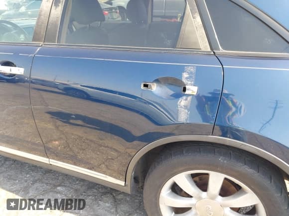 ✅ 2006 Infiniti FX • VIN: JNRAS08WX6X205820 • Lot: 42737236. Listed on IAAI with 215,317 mi. Free auction sales archive from the USA and detailed vehicle history report at DreamBid. Image 14.