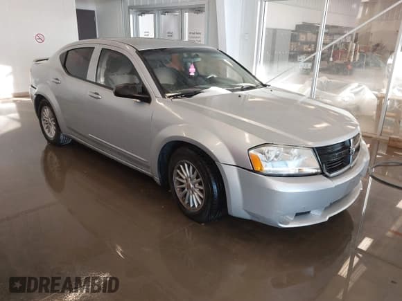 ✅ 2009 Dodge Avenger SE • VIN: 1B3LC46B09N571994 • Lot: 41399307. Wystawiony na IAAI z przebiegiem 172 223 mil. Bezpłatny archiwum sprzedaży aukcyjnych z USA i szczegółowy raport historii pojazdu na DreamBid. Zdjęcie 1.