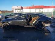 ✅ 2023 Mercedes-Benz AMG GT 53 • VIN: W1K7X6BB3PA059453 • Lot: 41173481. Wystawiony na IAAI z przebiegiem 4 119 mil. Bezpłatny archiwum sprzedaży aukcyjnych z USA i szczegółowy raport historii pojazdu na DreamBid. Zdjęcie 15.