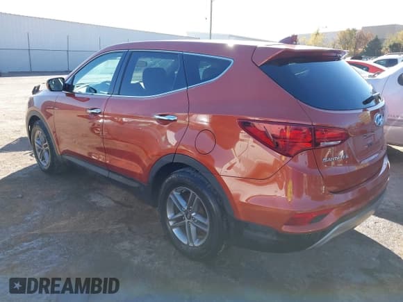 ✅ 2017 Hyundai Santa Fe 2.4L • VIN: 5XYZTDLB3HG452100 • Lot: 43706844. Wystawiony na IAAI z przebiegiem 149 566 mil. Bezpłatny archiwum sprzedaży aukcyjnych z USA i szczegółowy raport historii pojazdu na DreamBid. Zdjęcie 3.