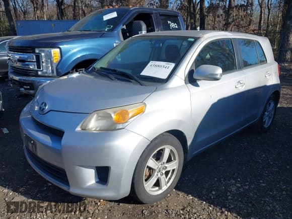 ✅ 2008 Scion xD • VIN: JTKKU10448J009711 • Lot: 43880341. Listed on IAAI with 122,171 mi. Free auction sales archive from the USA and detailed vehicle history report at DreamBid. Image 2.