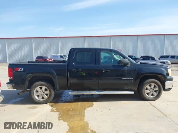 ✅ 2013 GMC Sierra 1500 SLT • VIN: 3GTP2WE71DG146605 • Lot: 41334159. Listed on IAAI with 224,640 mi. Free auction sales archive from the USA and detailed vehicle history report at DreamBid. Image 13.