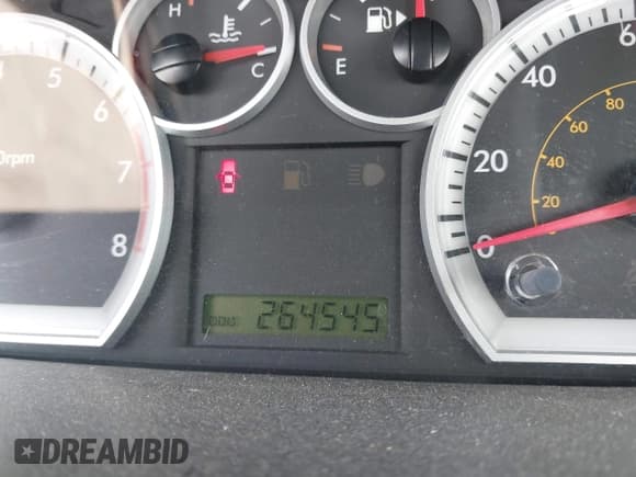 ✅ 2007 Chevrolet Aveo LS • VIN: KL1TD56657B176185 • Lot: 41531546. Wystawiony na IAAI z przebiegiem 264 545 mil. Bezpłatny archiwum sprzedaży aukcyjnych z USA i szczegółowy raport historii pojazdu na DreamBid. Zdjęcie 7.