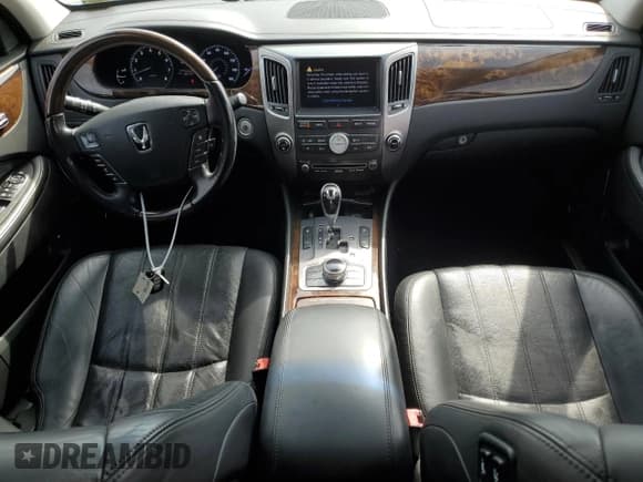 ✅ 2011 Hyundai Equus Ultimate • VIN: KMHGH4JF8BU029061 • Lot: 53084865. Listed on Copart with 96,248 mi. Free auction sales archive from the USA and detailed vehicle history report at DreamBid. Image 8.