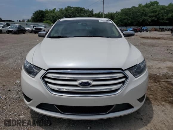 ✅ 2015 Ford Taurus Limited • VIN: 1FAHP2F89FG114091 • Lot: 59636885. Listed on Copart with 91,493 mi. Free auction sales archive from the USA and detailed vehicle history report at DreamBid. Image 5.