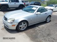 ✅ 1999 Mercedes-Benz SLK 230/320 • VIN: WDBKK47F1XF133747 • Lot: 42611194. Wystawiony na IAAI z przebiegiem Nie podano. Bezpłatny archiwum sprzedaży aukcyjnych z USA i szczegółowy raport historii pojazdu na DreamBid. Zdjęcie 2.