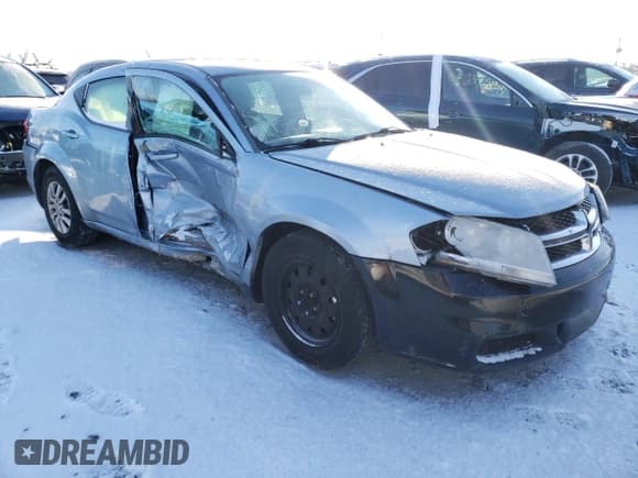 ✅ 2013 Dodge Avenger SE • VIN: 1C3CDZABXDN613813 • Лот: 82654004. Опубликован ранее на Copart с пробегом 167 917 миль. Бесплатный доступ к архиву аукционных продаж из США и подробный отчёт об истории автомобиля на DreamBid. Изображение 4.