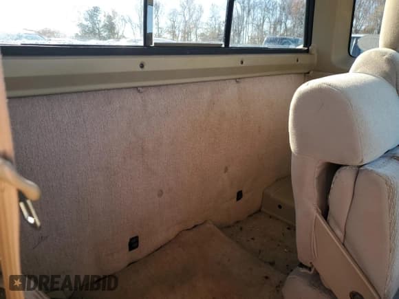 ✅ 2000 Nissan Frontier XE • VIN: 1N6DD26S4YC340673 • Lot: 92228425. Wystawiony na Copart z przebiegiem 113 656 mil. Bezpłatny archiwum sprzedaży aukcyjnych z USA i szczegółowy raport historii pojazdu na DreamBid. Zdjęcie 10.