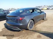 ✅ 2024 Tesla Model 3 • VIN: 5YJ3E1EAXRF724234 • Lot: 41968723. Wystawiony na IAAI z przebiegiem 6 775 mil. Bezpłatny archiwum sprzedaży aukcyjnych z USA i szczegółowy raport historii pojazdu na DreamBid. Zdjęcie 4.