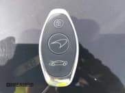 ✅ 2022 McLaren 720S • VIN: SBM14FCA3NW006984 • Lot: 40769210. Listed on IAAI with 4,287 mi. Free auction sales archive from the USA and detailed vehicle history report at DreamBid. Image 11.