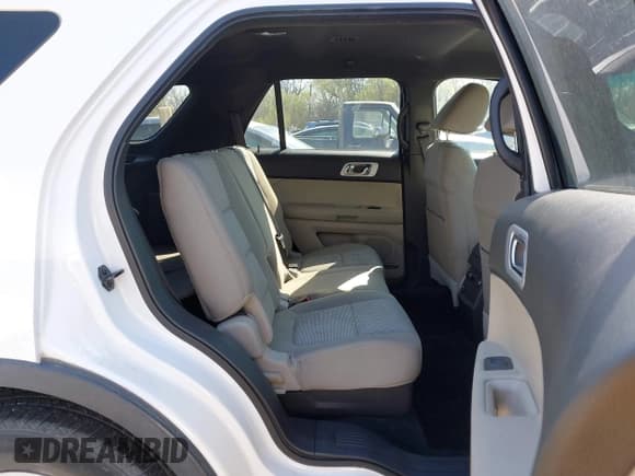 ✅ 2012 Ford Explorer XLT • VIN: 1FMHK7D96CGA36961 • Lot: 41963123. Wystawiony na IAAI z przebiegiem 186 773 mil. Bezpłatny archiwum sprzedaży aukcyjnych z USA i szczegółowy raport historii pojazdu na DreamBid. Zdjęcie 8.