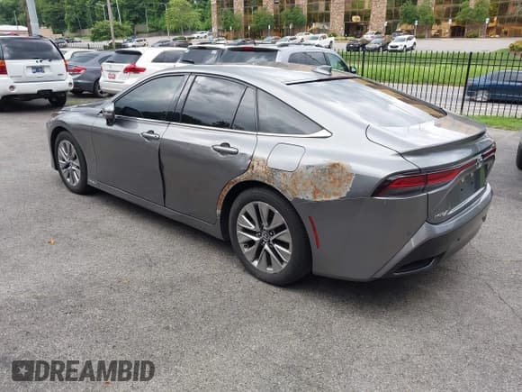 ✅ 2022 Toyota Mirai XLE • VIN: JTDAAAAAXNA004105 • Lot: 42807659. Wystawiony na IAAI z przebiegiem 37 147 mil. Bezpłatny archiwum sprzedaży aukcyjnych z USA i szczegółowy raport historii pojazdu na DreamBid. Zdjęcie 3.