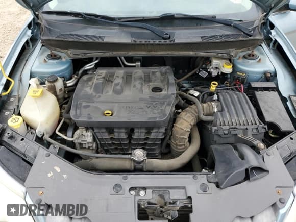 ✅ 2009 Chrysler Sebring LX • VIN: 1C3LC46B39N517950 • Lot: 62519005. Listed on Copart with 181,464 mi. Free auction sales archive from the USA and detailed vehicle history report at DreamBid. Image 11.