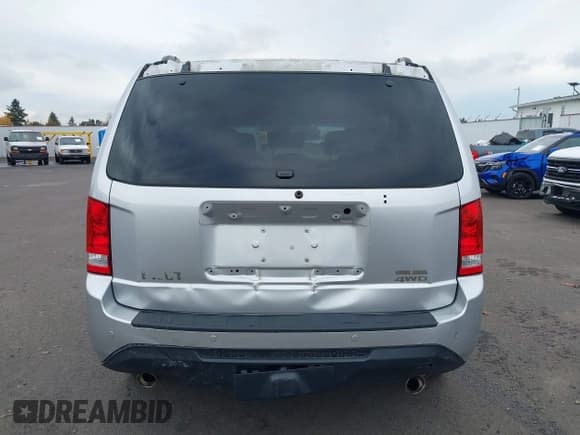 ✅ 2013 Honda Pilot Touring • VIN: 5FNYF4H97DB064748 • Lot: 43607982. Listed on IAAI with 140,066 mi. Free auction sales archive from the USA and detailed vehicle history report at DreamBid. Image 17.