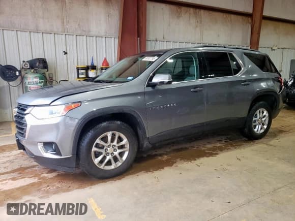 ✅ 2019 Chevrolet Traverse LT Cloth • VIN: 1GNERGKW3KJ317023 • Lot: 90092795. Wystawiony na Copart z przebiegiem 82 820 mil. Bezpłatny archiwum sprzedaży aukcyjnych z USA i szczegółowy raport historii pojazdu na DreamBid. Zdjęcie 1.