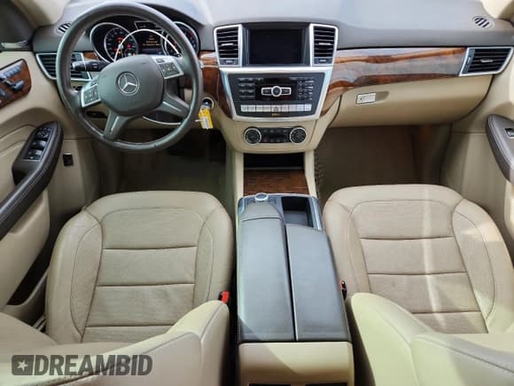 ✅ 2014 Mercedes-Benz M 350 • VIN: 4JGDA5HB2EA432670 • Lot: 90595455. Listed on Copart with 103,760 mi. Free auction sales archive from the USA and detailed vehicle history report at DreamBid. Image 8.