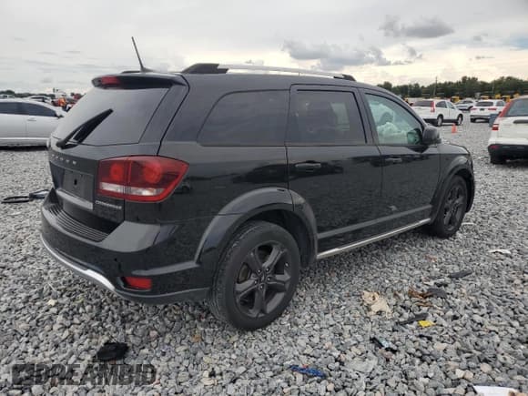 ✅ 2018 Dodge Journey Crossroad • VIN: 3C4PDCGB1JT507005 • Лот: 81309895. Опубликован ранее на Copart с пробегом 122 830 миль. Бесплатный доступ к архиву аукционных продаж из США и подробный отчёт об истории автомобиля на DreamBid. Изображение 3.
