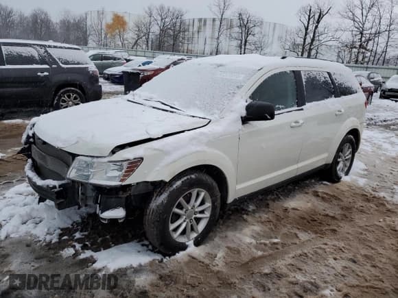 ✅ 2018 Dodge Journey SE • VIN: 3C4PDCAB2JT383626 • Lot: 92372645. Wystawiony na Copart z przebiegiem 136 653 mil. Bezpłatny archiwum sprzedaży aukcyjnych z USA i szczegółowy raport historii pojazdu na DreamBid. Zdjęcie 1.