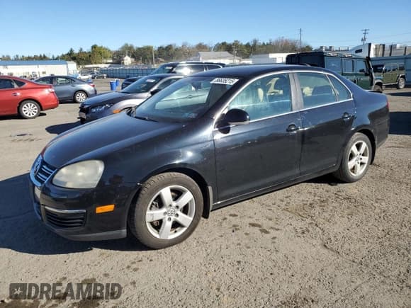 ✅ 2009 Volkswagen Jetta SE • VIN: 3VWRZ71K99M130775 • Lot: 86635215. Wystawiony na Copart z przebiegiem 122 322 mil. Bezpłatny archiwum sprzedaży aukcyjnych z USA i szczegółowy raport historii pojazdu na DreamBid. Zdjęcie 1.