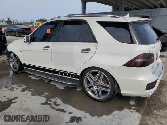 ✅ 2014 Mercedes-Benz M 63 AMG • VIN: 4JGDA7EB2EA272788 • Лот: 49834825. Опубликован ранее на Copart с пробегом Не указан. Бесплатный доступ к архиву аукционных продаж из США и подробный отчёт об истории автомобиля на DreamBid. Изображение 2.