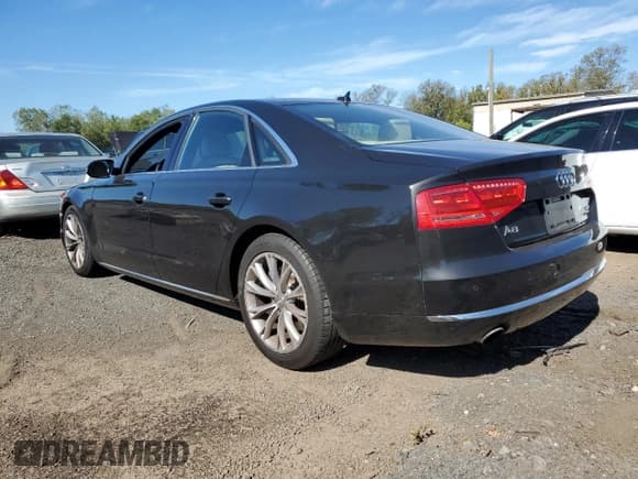 ✅ 2011 Audi A8 • VIN: WAUAVAFD5BN023881 • Lot: 85327595. Wystawiony na Copart z przebiegiem 69 873 mil. Bezpłatny archiwum sprzedaży aukcyjnych z USA i szczegółowy raport historii pojazdu na DreamBid. Zdjęcie 2.