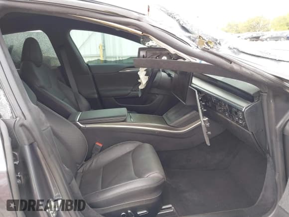 ✅ 2021 Tesla Model S Plaid • VIN: 5YJSA1E6XMF429436 • Lot: 41826114. Wystawiony na IAAI z przebiegiem Nie podano. Bezpłatny archiwum sprzedaży aukcyjnych z USA i szczegółowy raport historii pojazdu na DreamBid. Zdjęcie 5.