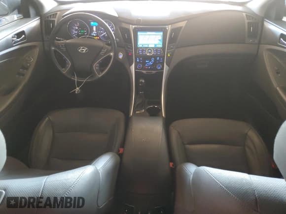 ✅ 2012 Hyundai Sonata Hybrid • VIN: KMHEC4A46CA063023 • Lot: 92126275. Wystawiony na Copart z przebiegiem 127 683 mil. Bezpłatny archiwum sprzedaży aukcyjnych z USA i szczegółowy raport historii pojazdu na DreamBid. Zdjęcie 8.