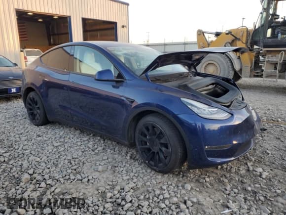 ✅ 2022 Tesla Model Y Long Range • VIN: 7SAYGDEE6NF393251 • Lot: 93039045. Wystawiony na Copart z przebiegiem Nie podano. Bezpłatny archiwum sprzedaży aukcyjnych z USA i szczegółowy raport historii pojazdu na DreamBid. Zdjęcie 4.