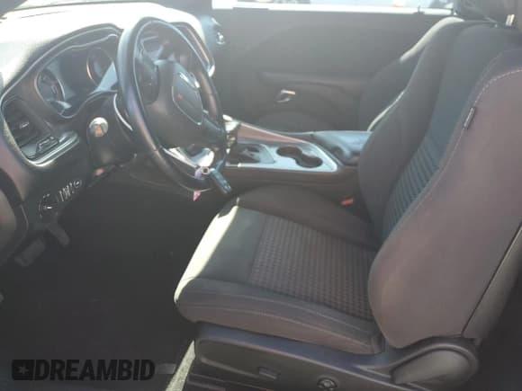 ✅ 2019 Dodge Challenger SXT • VIN: 2C3CDZAG7KH668916 • Lot: 68870695. Listed on Copart with 155,707 mi. Free auction sales archive from the USA and detailed vehicle history report at DreamBid. Image 7.